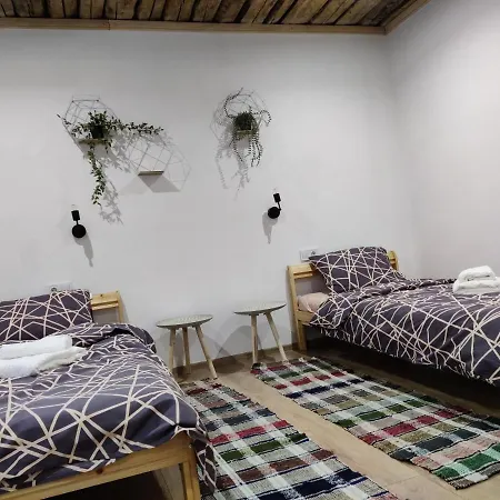 серинча 山林小屋