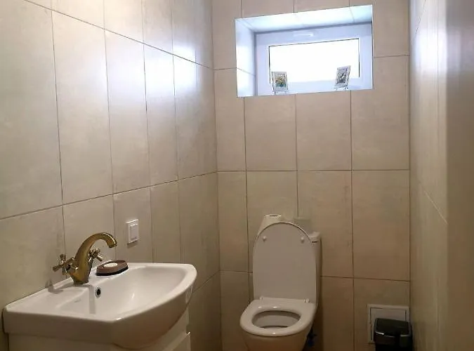 серинча 山林小屋